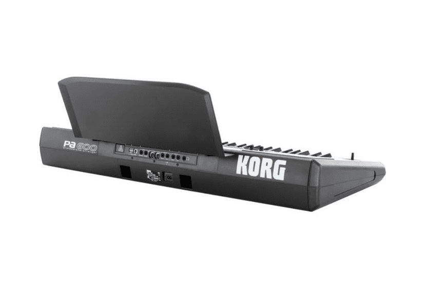 KORG PA600