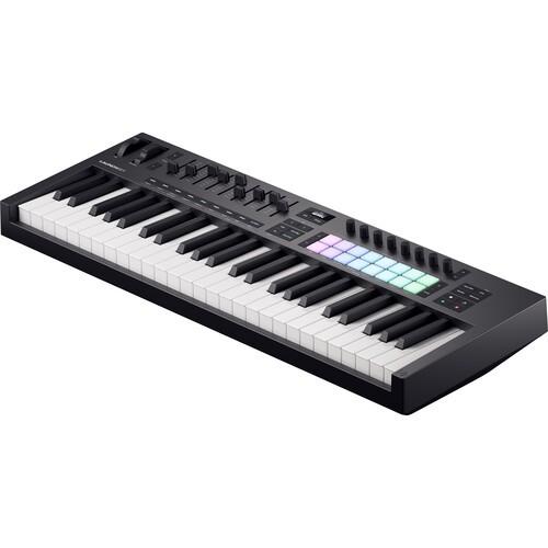 Novation Launchkey 49 MK4