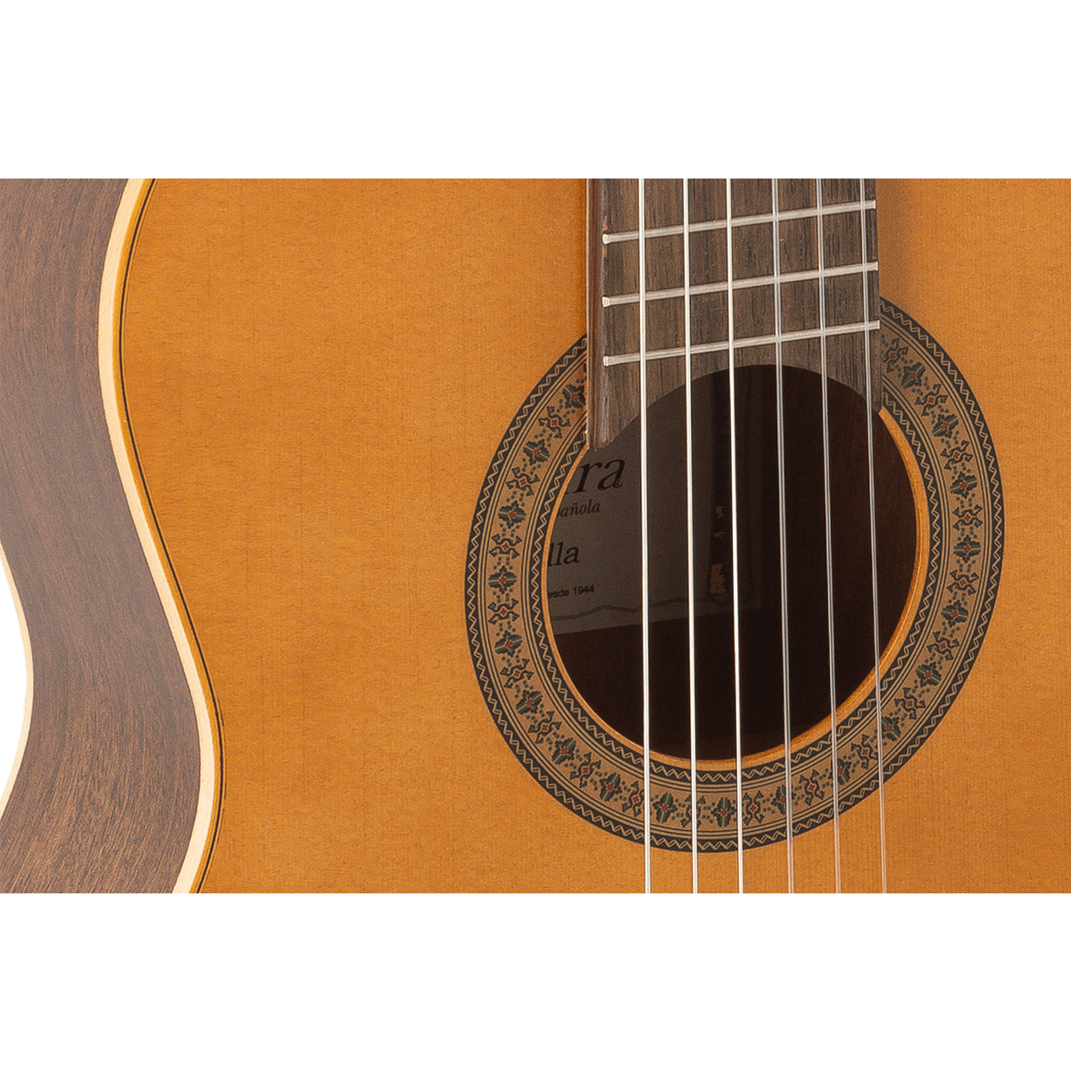 Admira Sevilla klassik gitara